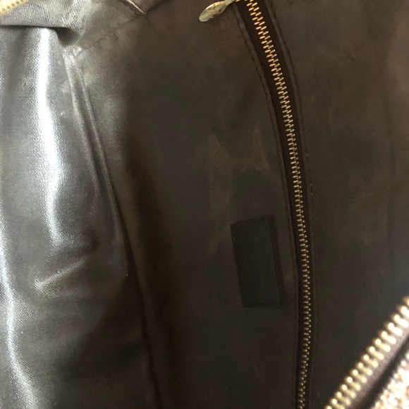 SOLD!!! Louis Vuitton toiletry Damier Ebene bag - Picture 13 of 16